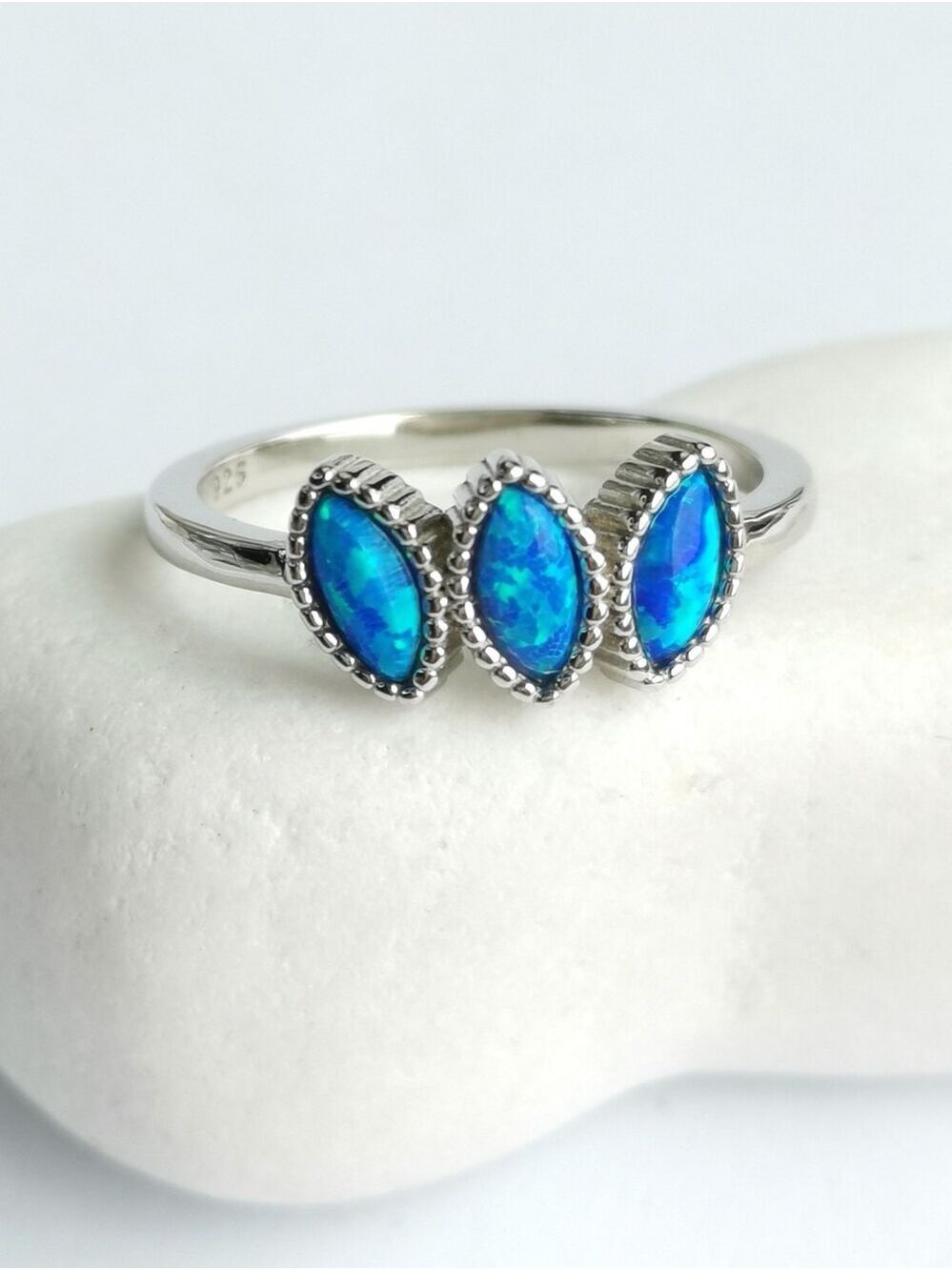 Nlue opal sterling silver Ring size 6.75 🆕